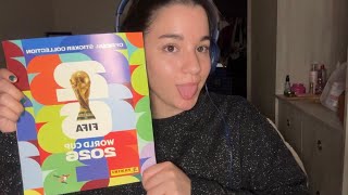 Cliente El Coleccionista con álbum Panini en Bahía Blanca